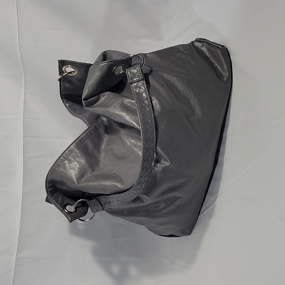 2 Large Hobo Style Bags Grey and Tan Faux Leather (Unbranded) - Picture 4 of 7